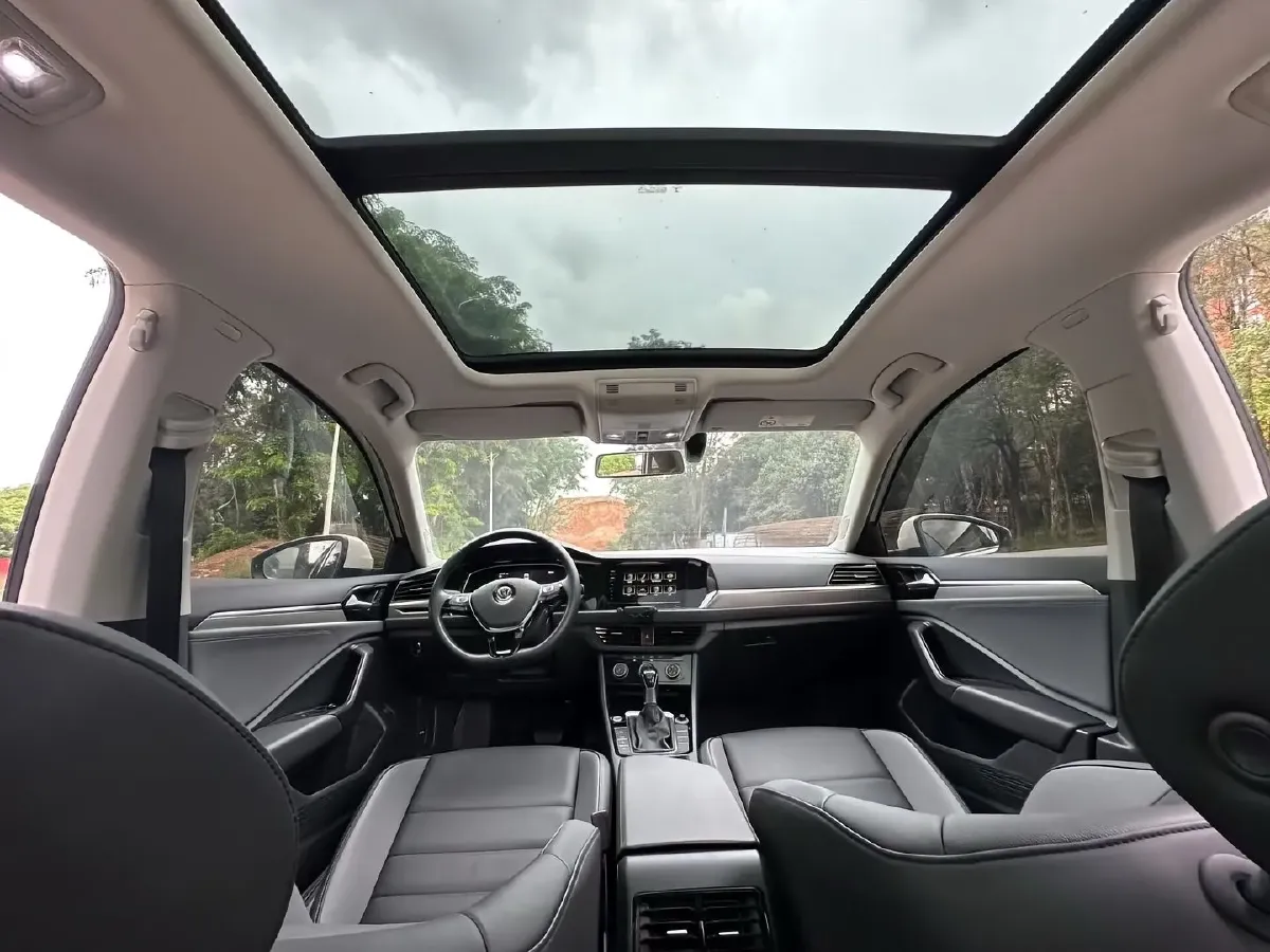 2021 Volkswagen Sagitar 1.4T 150HP L4 7DCT,autocango,china used car exporter,china ev exporter,chinese used car exporter,chinese used ev exporter