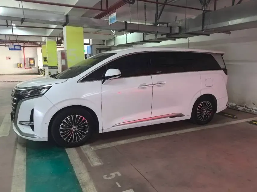 2024 Denza D9 1.5T 139HP L4 E-CVT PHEV 40KWH,autocango,china used car exporter,china ev exporter,chinese used car exporter,chinese used ev exporter