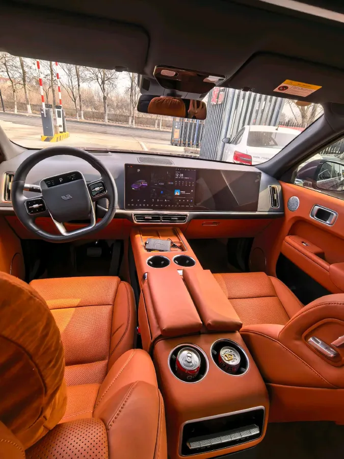 2022 Li L9 Range Extended 154HP REEV 42.6KWH,autocango,china used car exporter,china ev exporter,chinese used car exporter,chinese used ev exporter