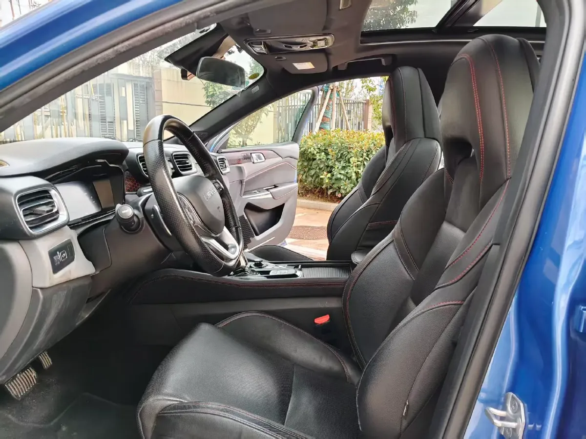 2019 Qoros 5 1.6T 197HP L4 7DCT,autocango,china used car exporter,china ev exporter,chinese used car exporter,chinese used ev exporter