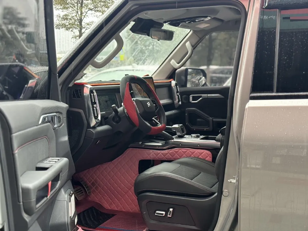 2023 Jetour Traveller 2.0T 254HP L4 7DCT,autocango,china used car exporter,china ev exporter,chinese used car exporter,chinese used ev exporter