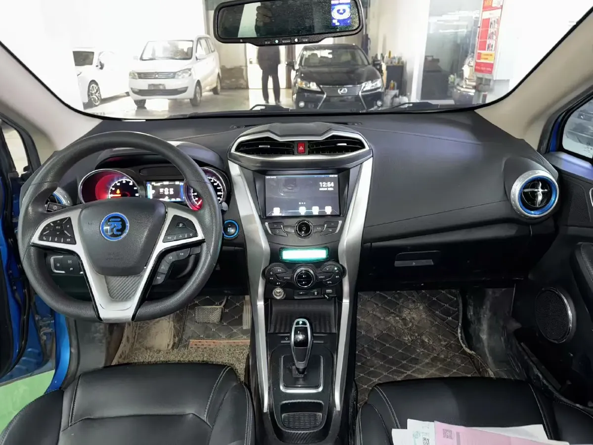 2018 BYD Yuan BEV 42KWH,autocango,china used car exporter,china ev exporter,chinese used car exporter,chinese used ev exporter