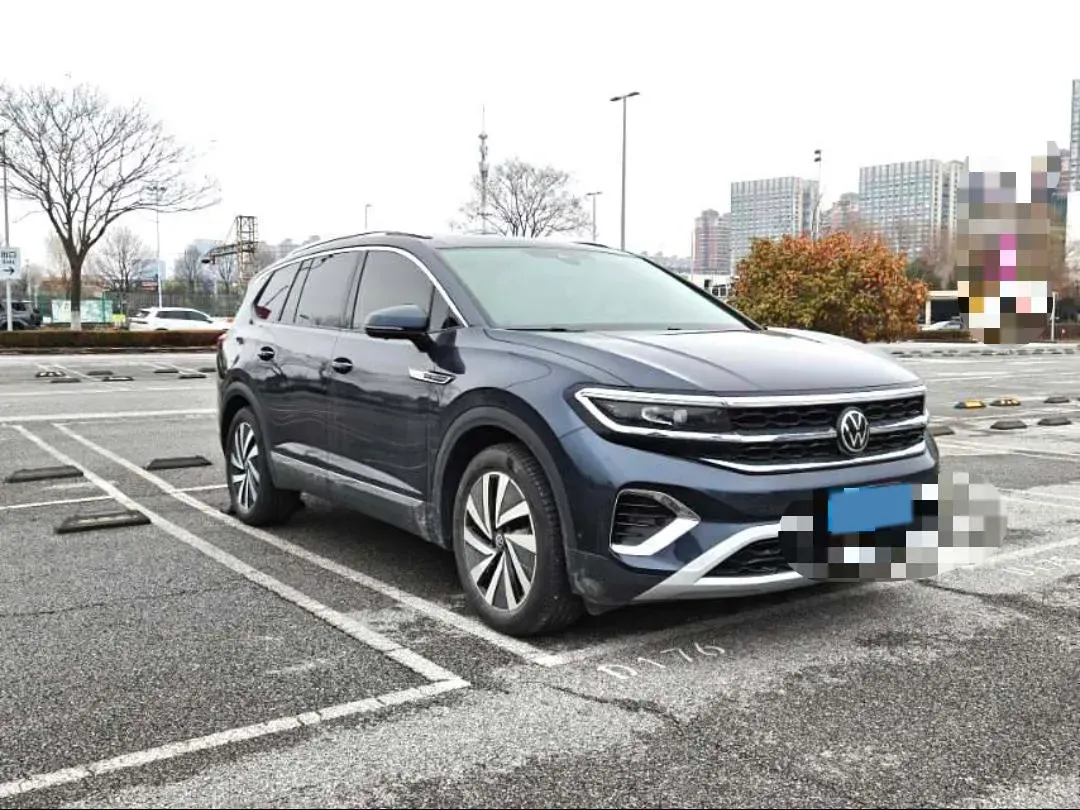 2021 Volkswagen Talagon 2.0T 220HP L4 7DCT,autocango,china used car exporter,china ev exporter,chinese used car exporter,chinese used ev exporter