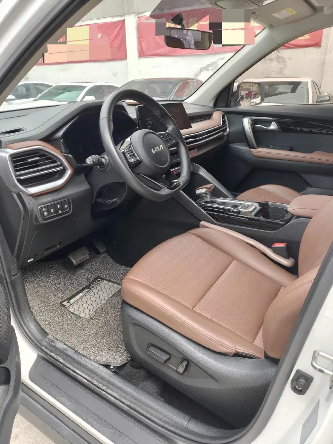 2021 Kia Sportage R 2.0L 161HP L4 6AT,autocango,china used car exporter,china ev exporter,chinese used car exporter,chinese used ev exporter