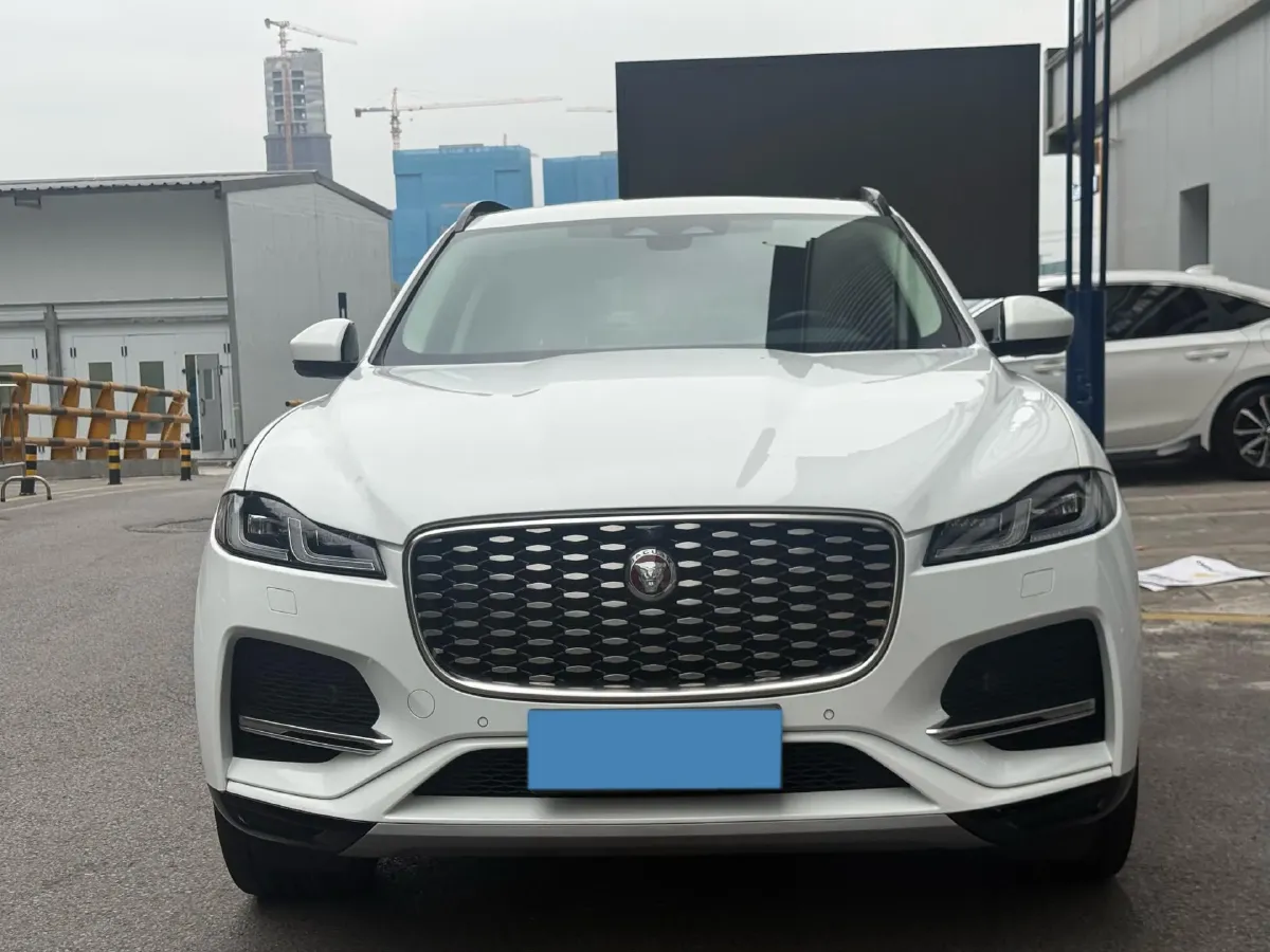 2022 Jaguar F-PACE 2.0T 250HP L4 8AT,autocango,china used car exporter,china ev exporter,chinese used car exporter,chinese used ev exporter