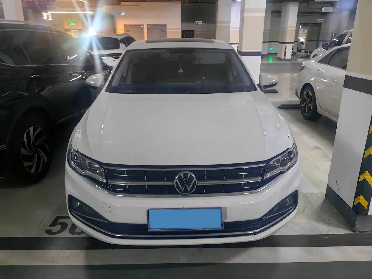 2021 Volkswagen Bora 1.5L 113HP L4 6AT,autocango,china used car exporter,china ev exporter,chinese used car exporter,chinese used ev exporter