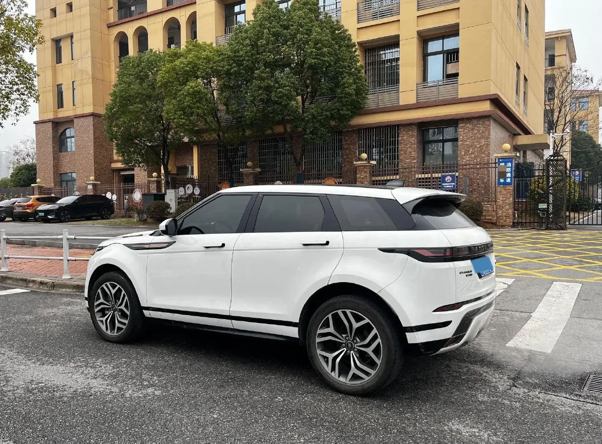 2020 Land Rover Range Rover Evoque 2.0T 249HP L4 9AT,autocango,china used car exporter,china ev exporter,chinese used car exporter,chinese used ev exporter