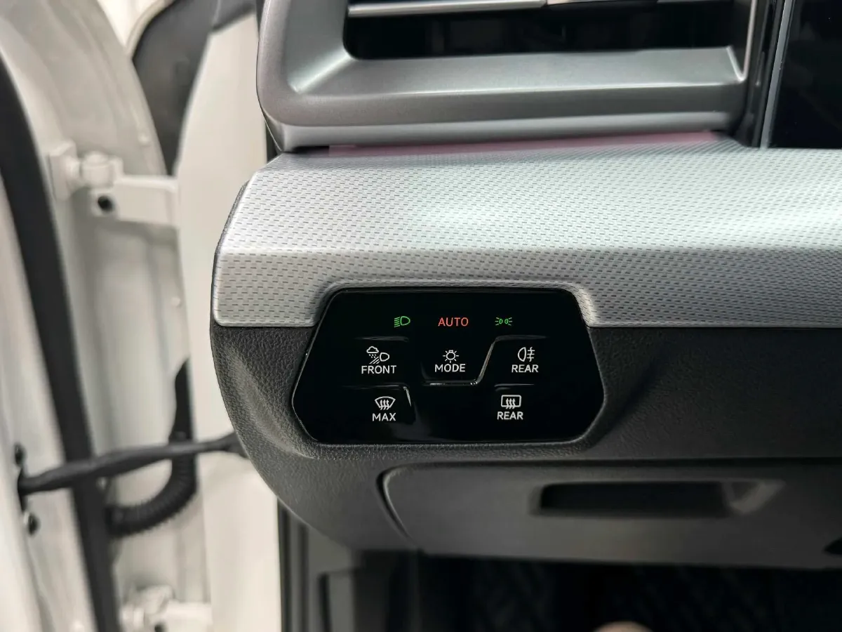 2022 Exceed TXL 2.0T 261HP L4 7DCT,autocango,china used car exporter,china ev exporter,chinese used car exporter,chinese used ev exporter