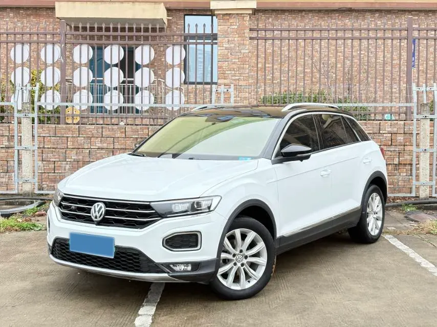 2019 Volkswagen T-Roc 1.4T 131HP L4 7DCT,autocango,china used car exporter,china ev exporter,chinese used car exporter,chinese used ev exporter