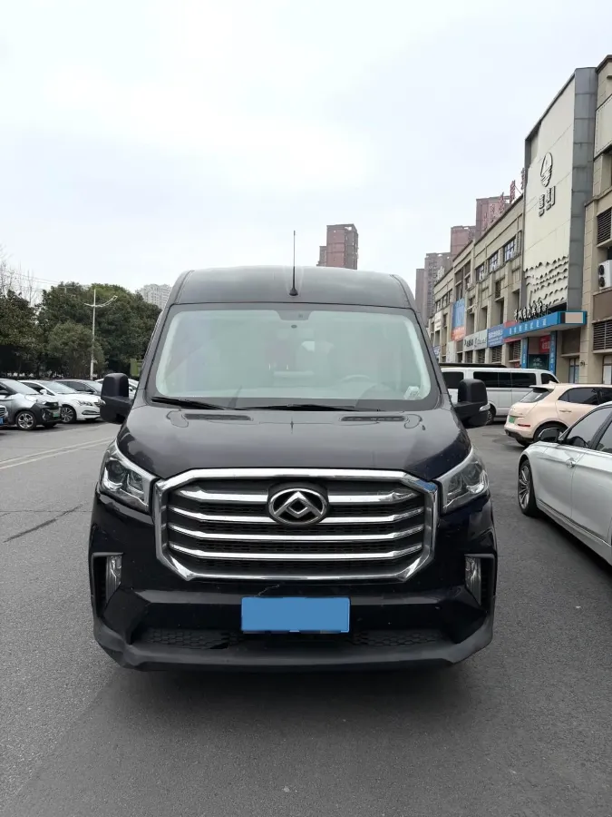 2022 HongQi H5 1.8T 197HP L4 6AT,autocango,china used car exporter,china ev exporter,chinese used car exporter,chinese used ev exporter