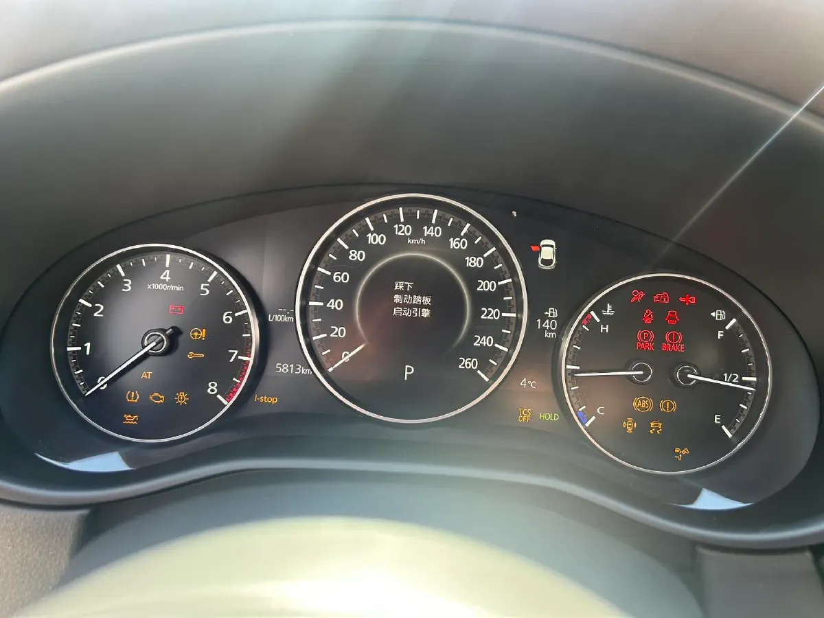 2024 Dongfeng YuFengEM27 BEV 41.86KWH,autocango,china used car exporter,china ev exporter,chinese used car exporter,chinese used ev exporter