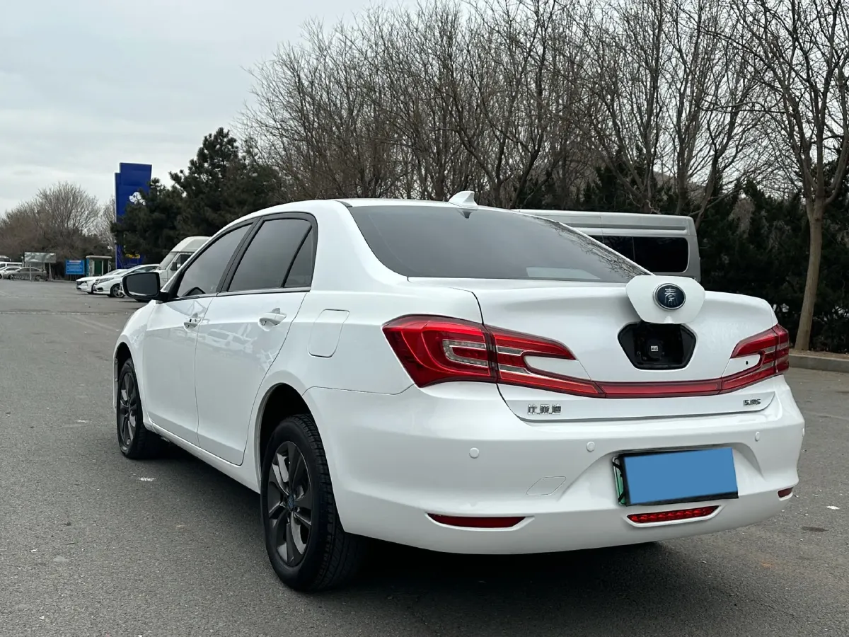 2017 BYD Qin 1.5T 154HP L4 6DCT PHEV 15.2KWH,autocango,china used car exporter,china ev exporter,chinese used car exporter,chinese used ev exporter
