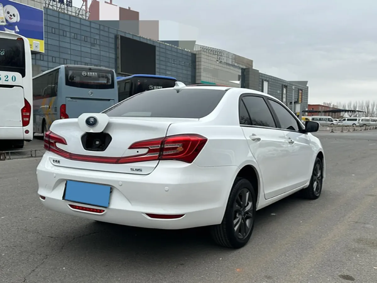 2017 BYD Qin 1.5T 154HP L4 6DCT PHEV 15.2KWH,autocango,china used car exporter,china ev exporter,chinese used car exporter,chinese used ev exporter