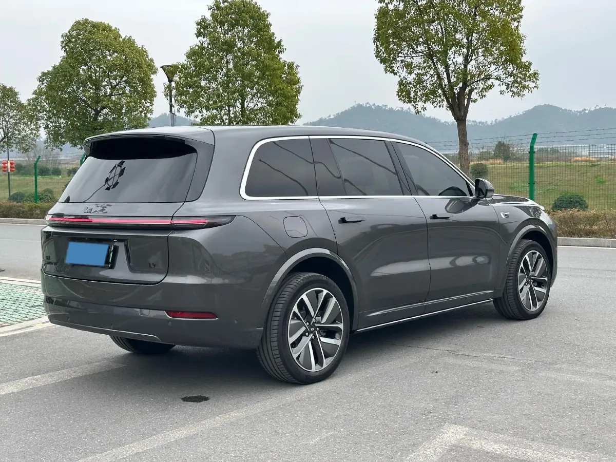 2022 Li L9 Range Extended 154HP REEV 42.6KWH,autocango,china used car exporter,china ev exporter,chinese used car exporter,chinese used ev exporter