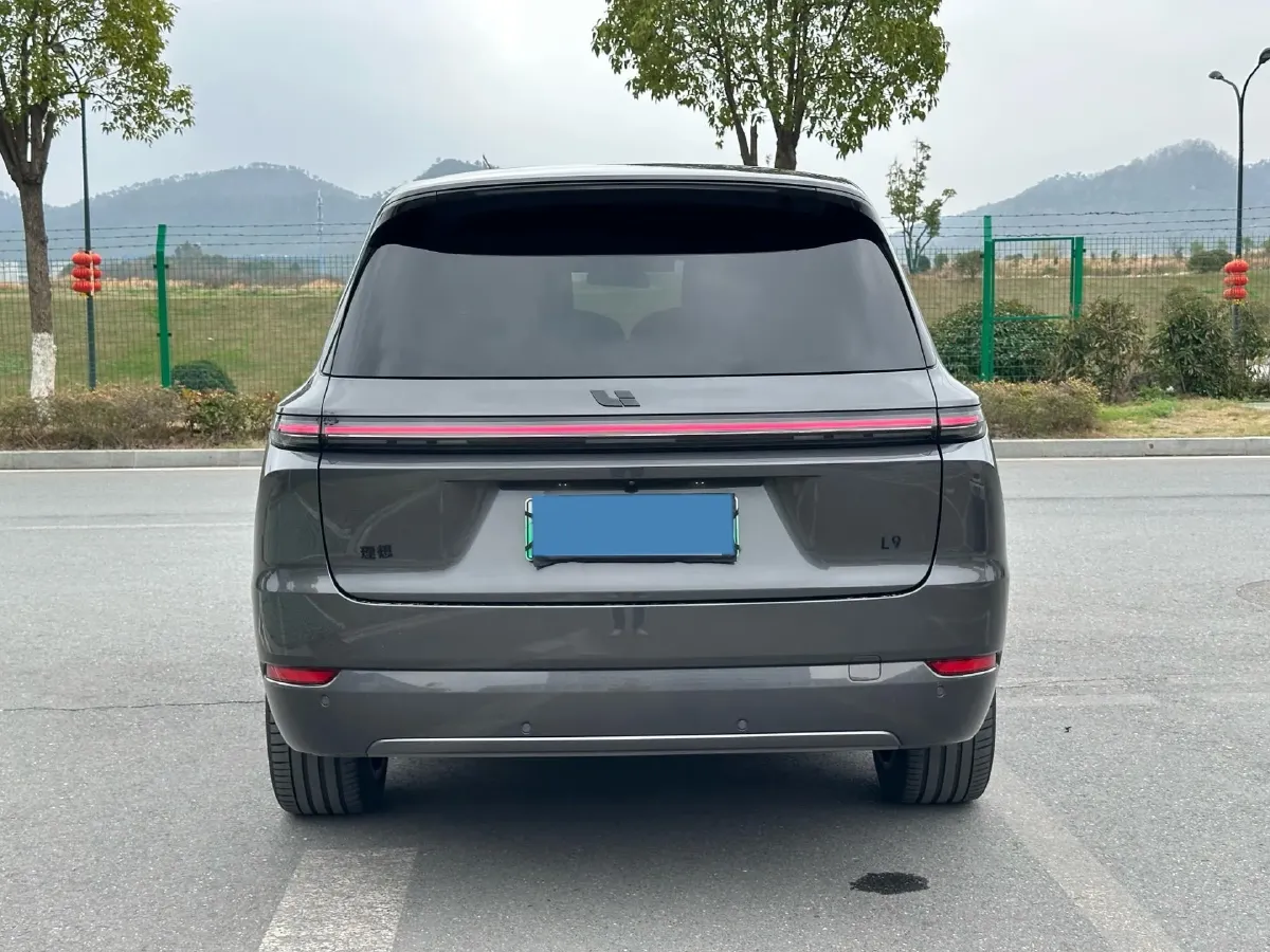 2022 Li L9 Range Extended 154HP REEV 42.6KWH,autocango,china used car exporter,china ev exporter,chinese used car exporter,chinese used ev exporter