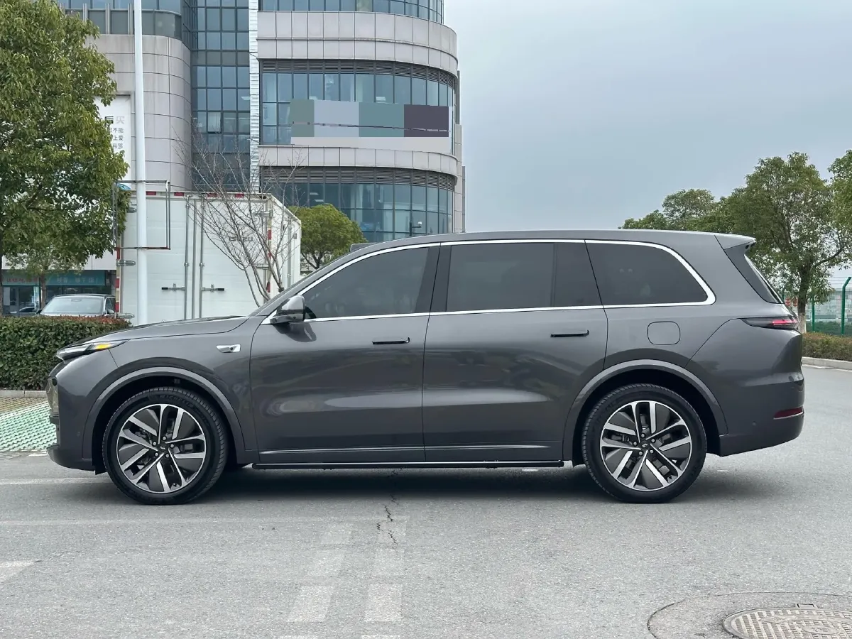 2022 Li L9 Range Extended 154HP REEV 42.6KWH,autocango,china used car exporter,china ev exporter,chinese used car exporter,chinese used ev exporter