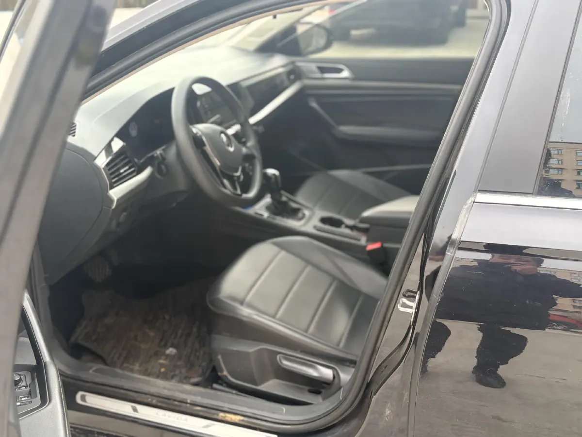 2021 Volkswagen Lavida 1.5L 113HP L4 6AT,autocango,china used car exporter,china ev exporter,chinese used car exporter,chinese used ev exporter