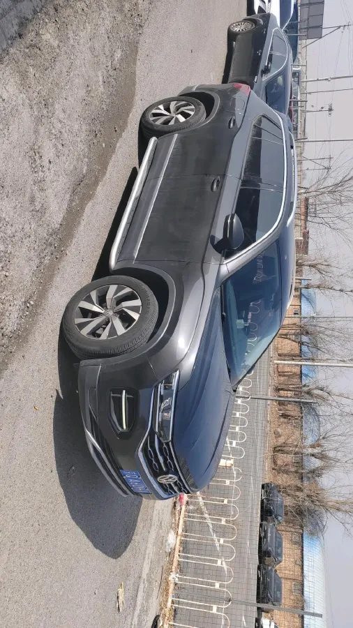 2019 Jeep Cherokee 2.0T 234HP L4 9AT,autocango,china used car exporter,china ev exporter,chinese used car exporter,chinese used ev exporter