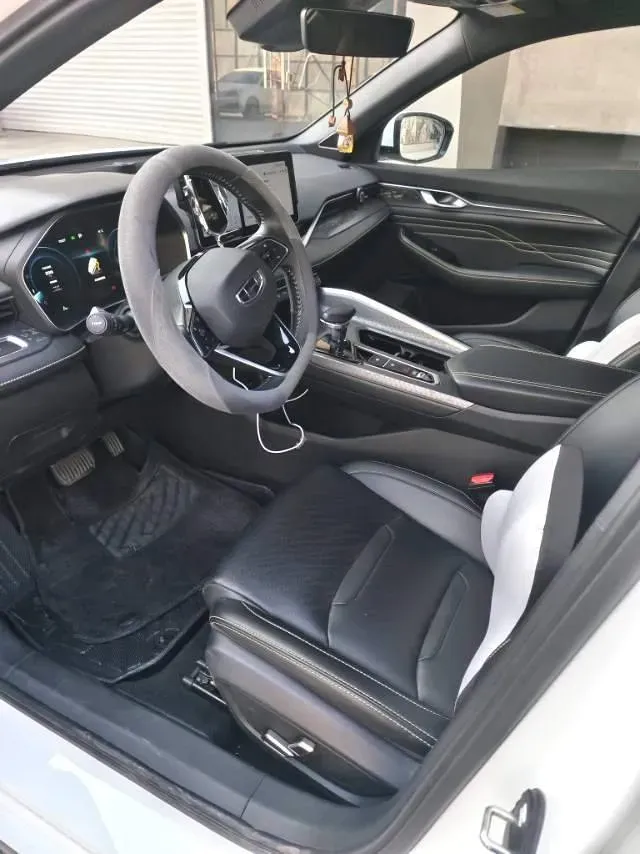 2023 Geely Preface 1.5T 181HP L4 7DCT,autocango,china used car exporter,china ev exporter,chinese used car exporter,chinese used ev exporter