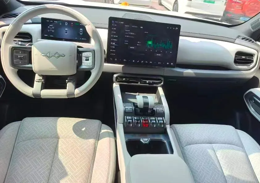 2025 FangChengBao Tai 3 BEV,autocango,china used car exporter,china ev exporter,chinese used car exporter,chinese used ev exporter