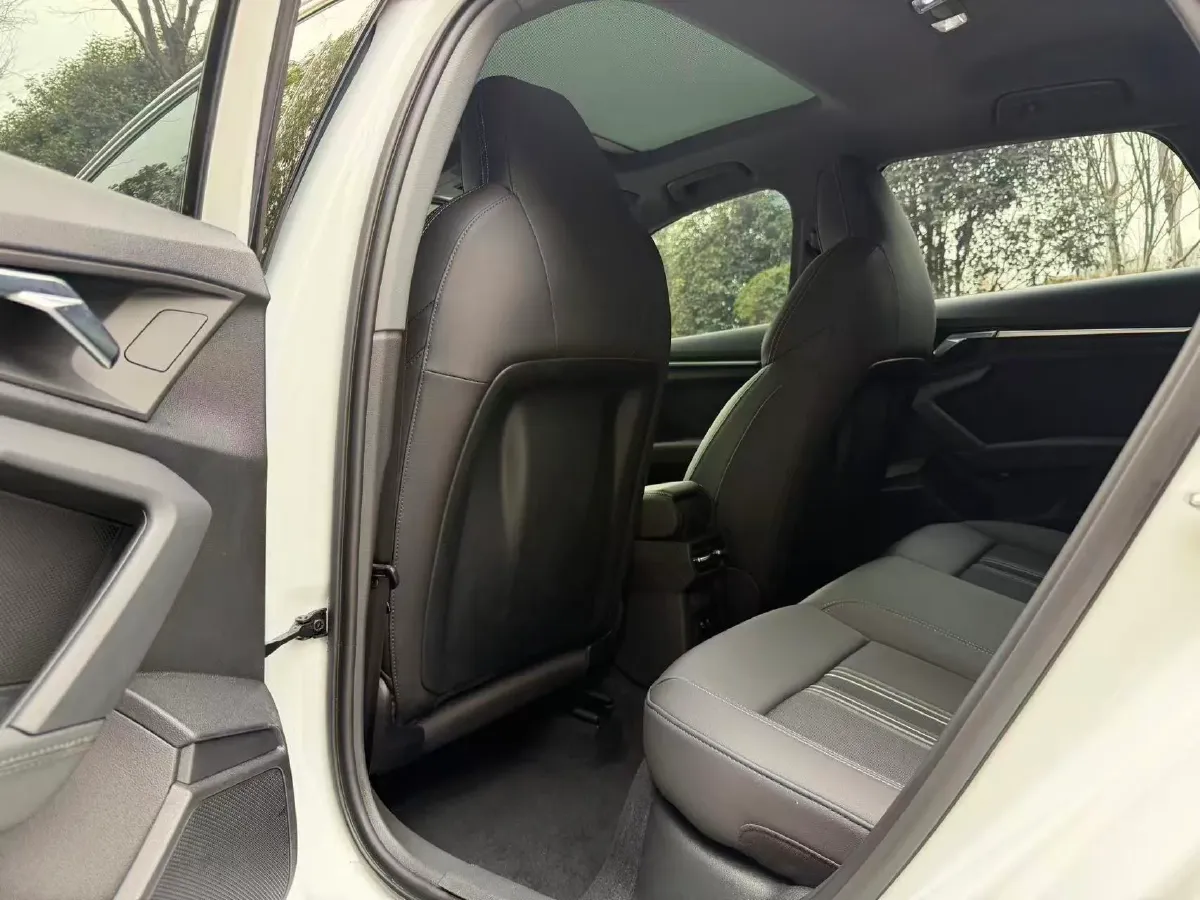 2022 Audi A3 1.4T 150HP L4 7DCT,autocango,china used car exporter,china ev exporter,chinese used car exporter,chinese used ev exporter