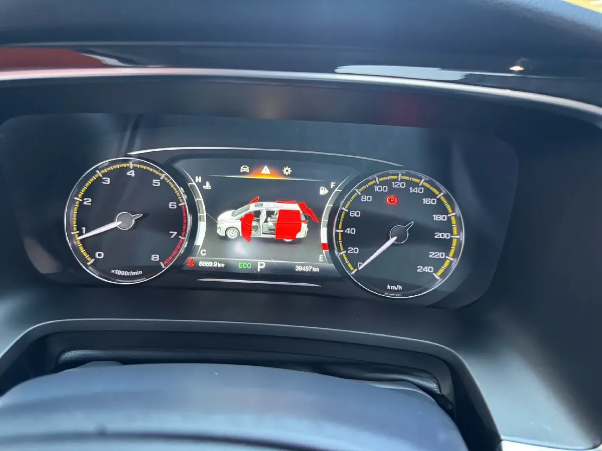 2021 GAC Trumpchi M8 2.0T 252HP L4 8AT,autocango,china used car exporter,china ev exporter,chinese used car exporter,chinese used ev exporter