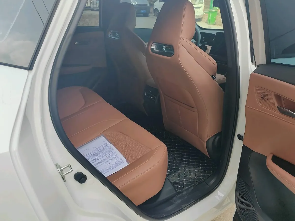 2025 ChangAn CS75 Plus 1.5T 192HP L4 8AT,autocango,china used car exporter,china ev exporter,chinese used car exporter,chinese used ev exporter