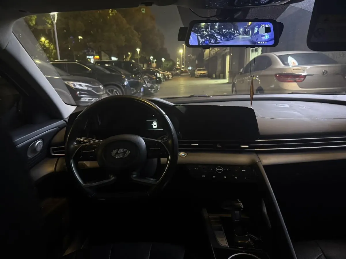 2021 Hyundai Elantra 1.5L 115HP L4 CVT,autocango,china used car exporter,china ev exporter,chinese used car exporter,chinese used ev exporter