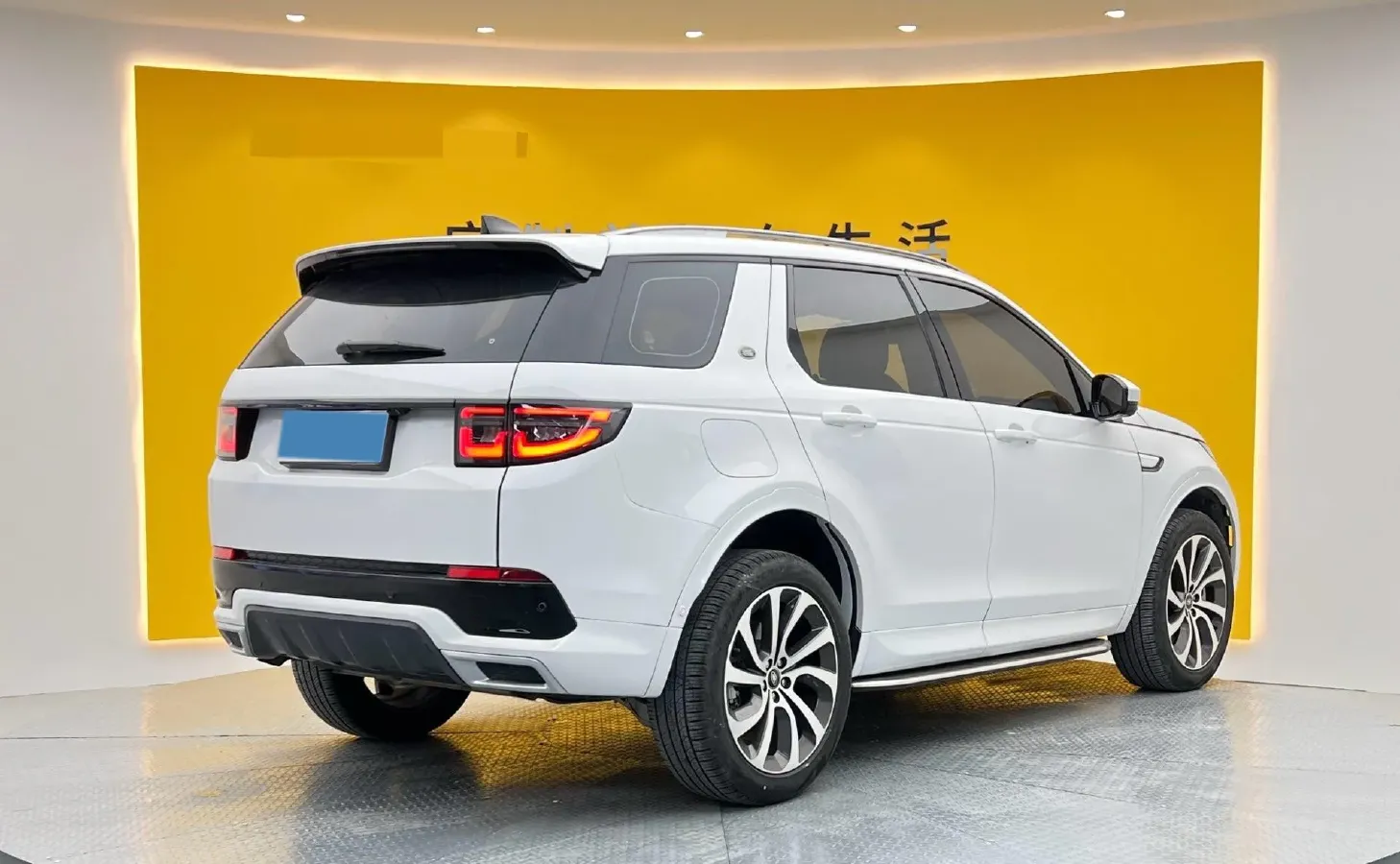 2022 Land Rover Discovery Sport 2.0T 249HP L4 9AT,autocango,china used car exporter,china ev exporter,chinese used car exporter,chinese used ev exporter