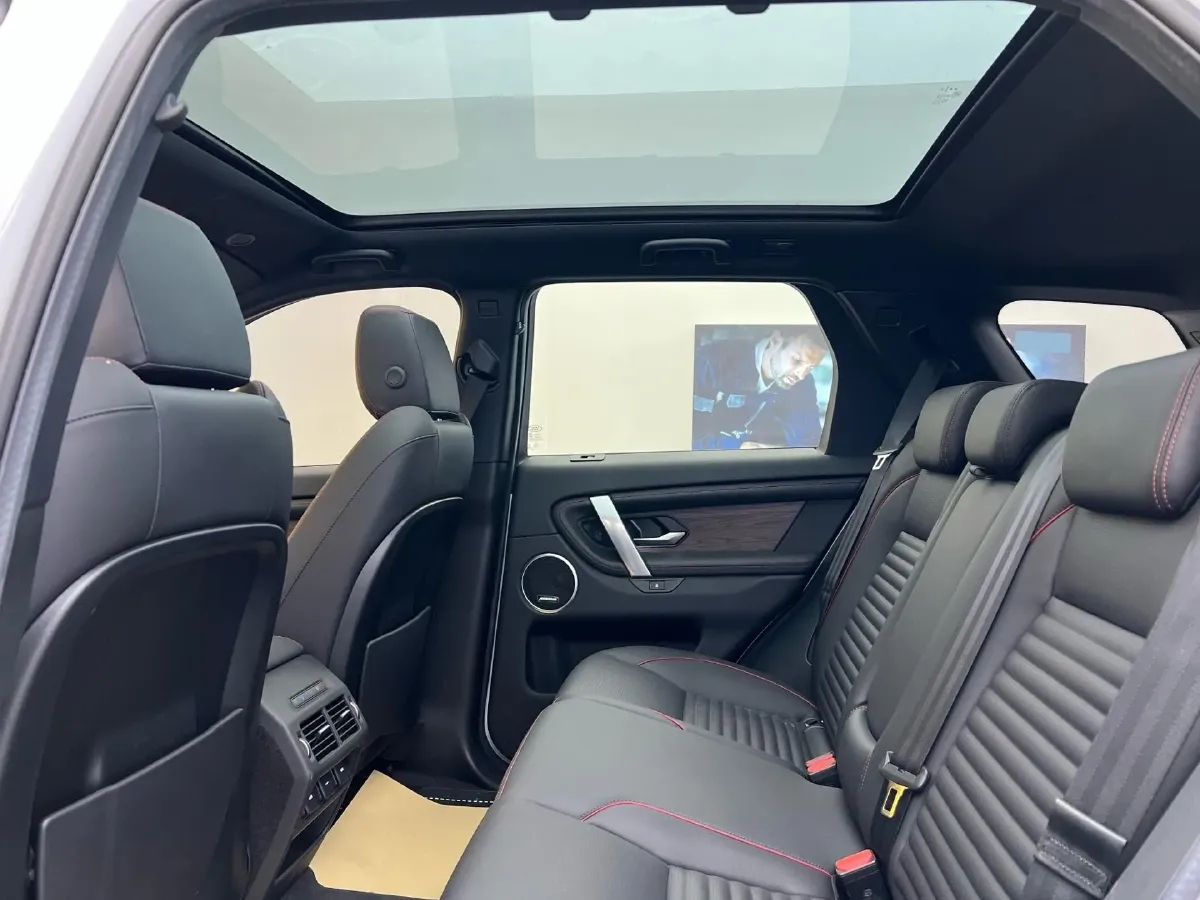 2022 Land Rover Discovery Sport 2.0T 249HP L4 9AT,autocango,china used car exporter,china ev exporter,chinese used car exporter,chinese used ev exporter