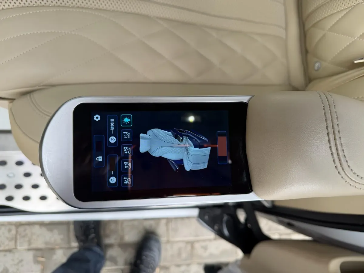 2023 Buick GL8 2.0T 237HP L4 9AT,autocango,china used car exporter,china ev exporter,chinese used car exporter,chinese used ev exporter