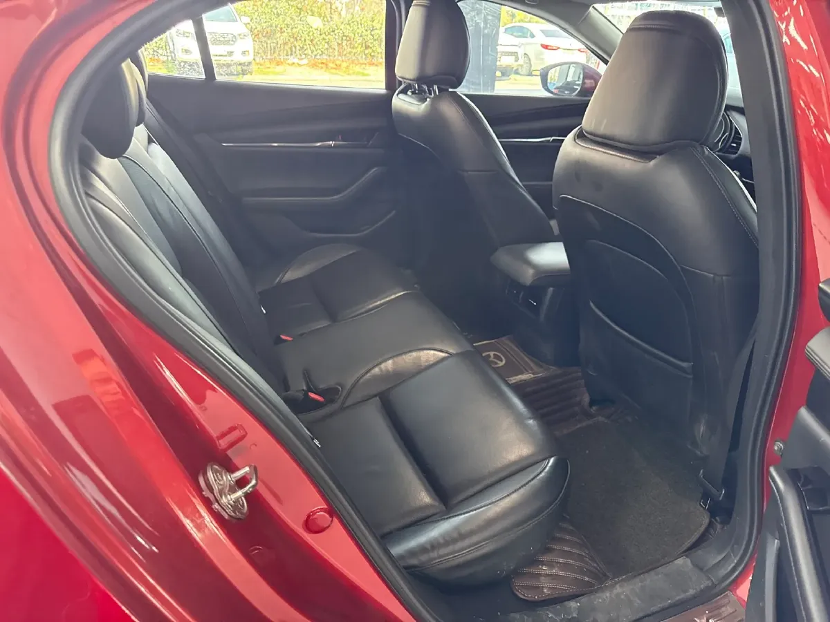 2020 Mazda 3 Axela 2.0L 158HP L4 6AT,autocango,china used car exporter,china ev exporter,chinese used car exporter,chinese used ev exporter