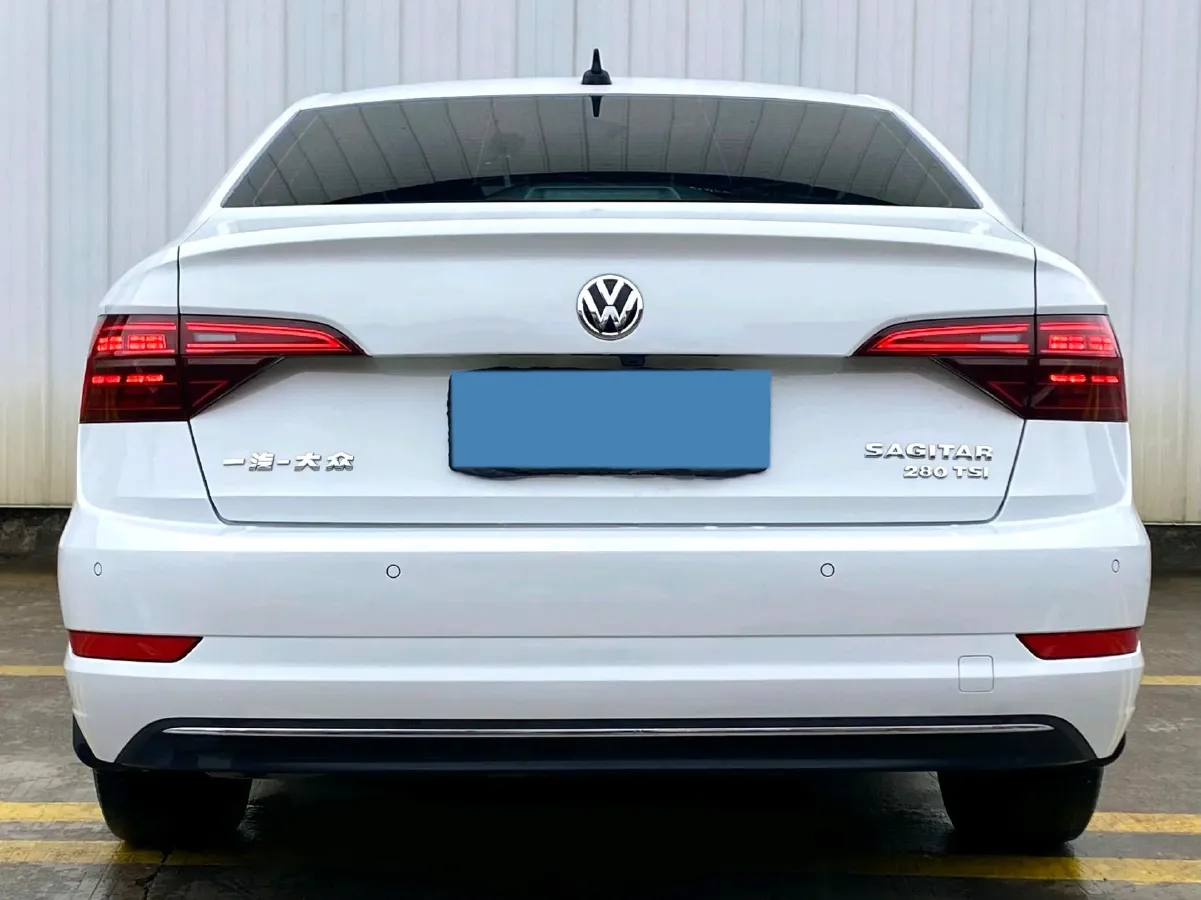 2022 Volkswagen Sagitar 1.4T 150HP L4 7DCT,autocango,china used car exporter,china ev exporter,chinese used car exporter,chinese used ev exporter