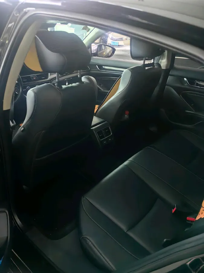 2022 Honda Accord 1.5T 194HP L4 CVT,autocango,china used car exporter,china ev exporter,chinese used car exporter,chinese used ev exporter