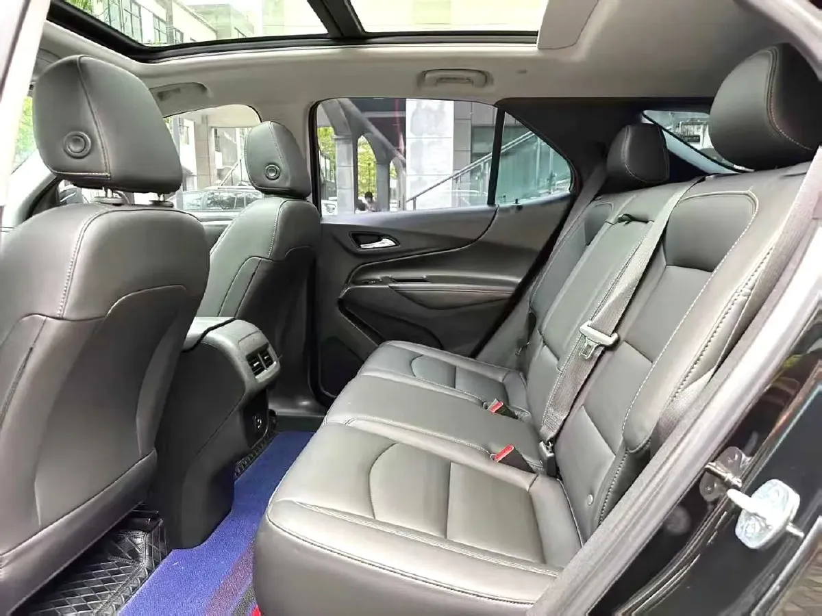 2021 Chevrolet Equinox 1.5T 169HP L4 6AT,autocango,china used car exporter,china ev exporter,chinese used car exporter,chinese used ev exporter