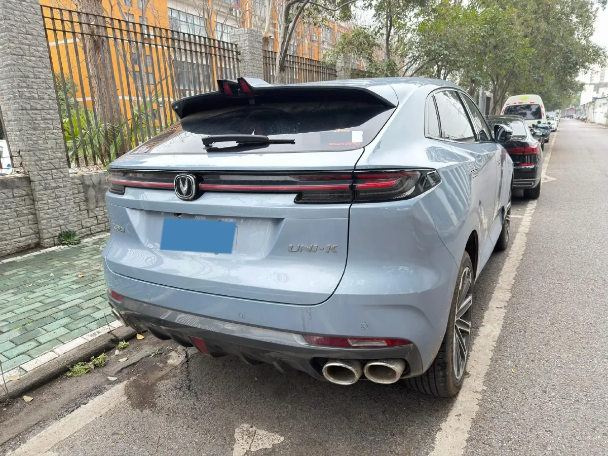 2021 ChangAn UNI-K 2.0T 233HP L4 8AT,autocango,china used car exporter,china ev exporter,chinese used car exporter,chinese used ev exporter