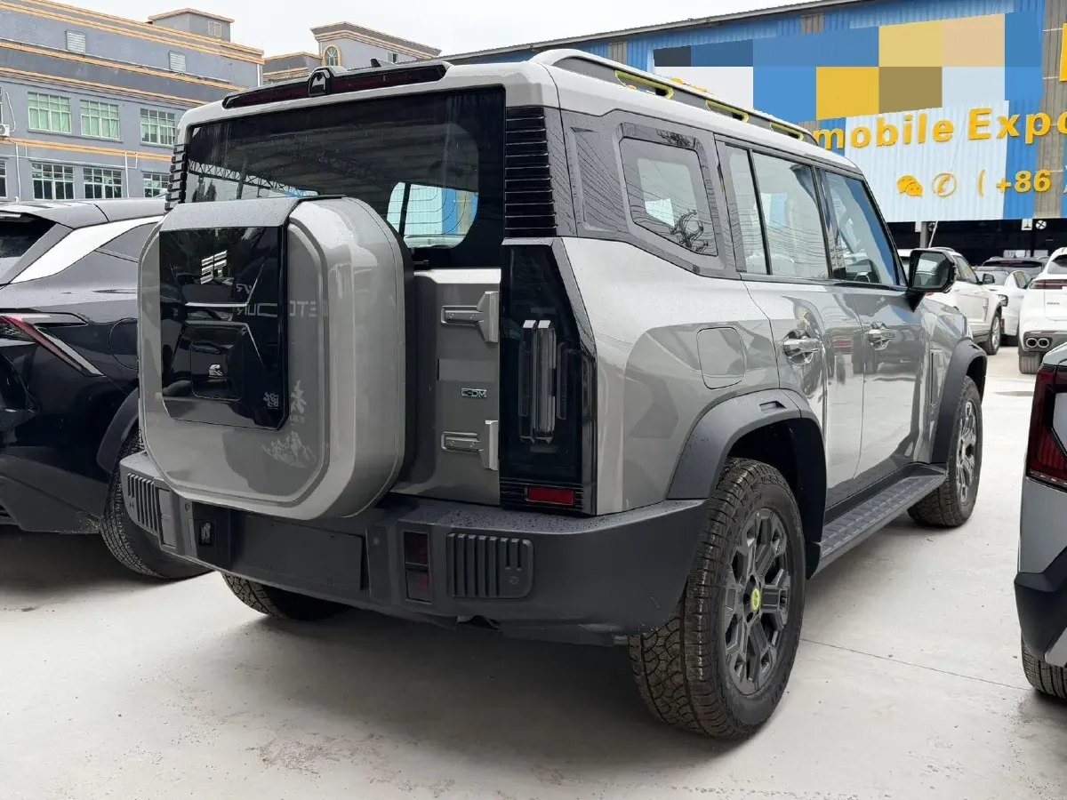 2024 Jetour ShanHai TravellerC-DM 1.5T 156HP L4 3DHT PHEV 43.24KWH,autocango,china used car exporter,china ev exporter,chinese used car exporter,chinese used ev exporter