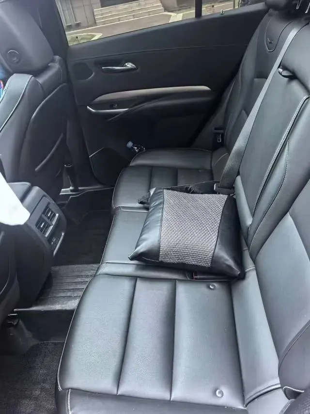 2020 Cadillac XT4 2.0T 241HP L4 9AT,autocango,china used car exporter,china ev exporter,chinese used car exporter,chinese used ev exporter