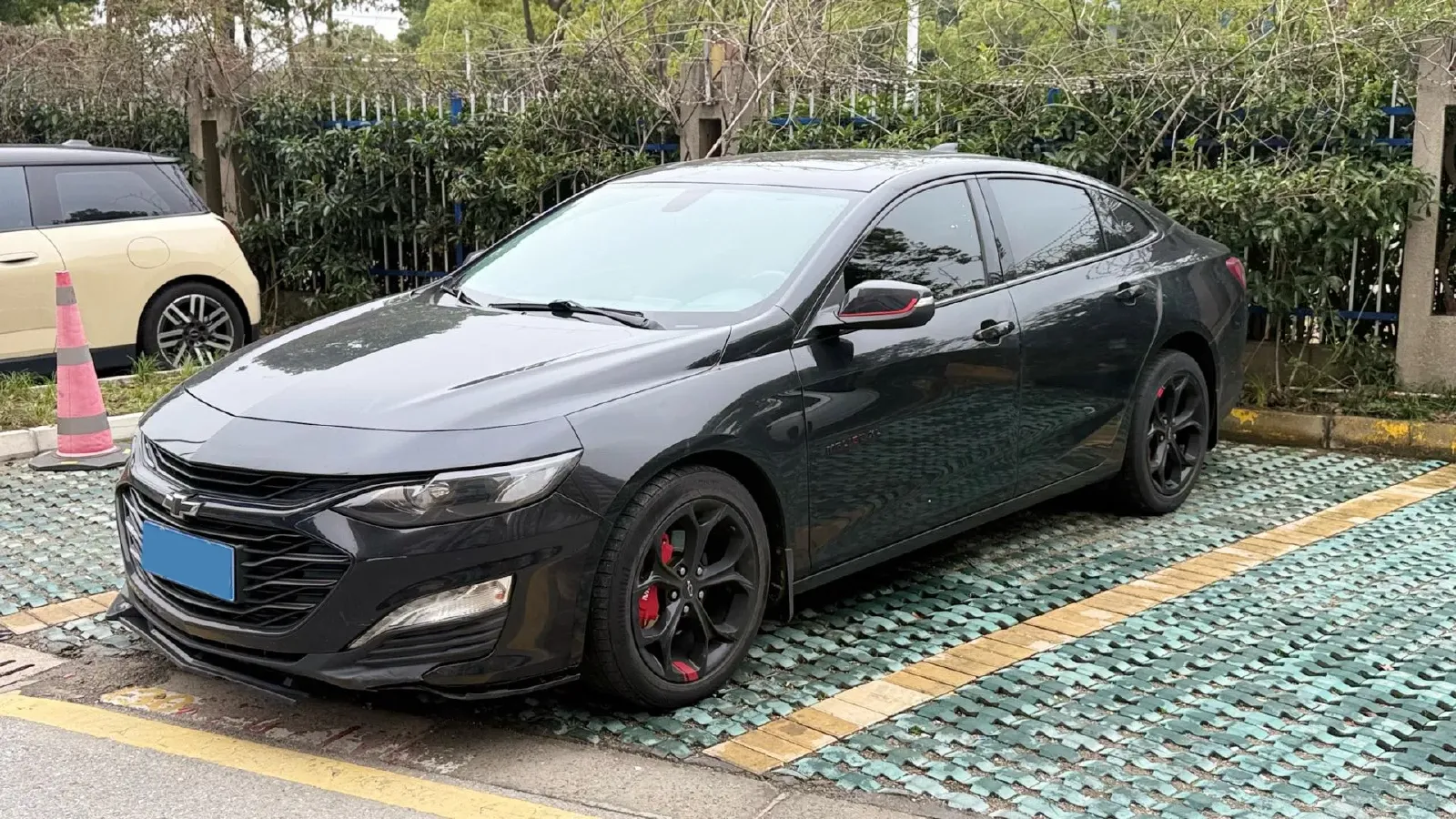 2019 Chevrolet Malibu XL 2.0T 241HP L4 9AT,autocango,china used car exporter,china ev exporter,chinese used car exporter,chinese used ev exporter
