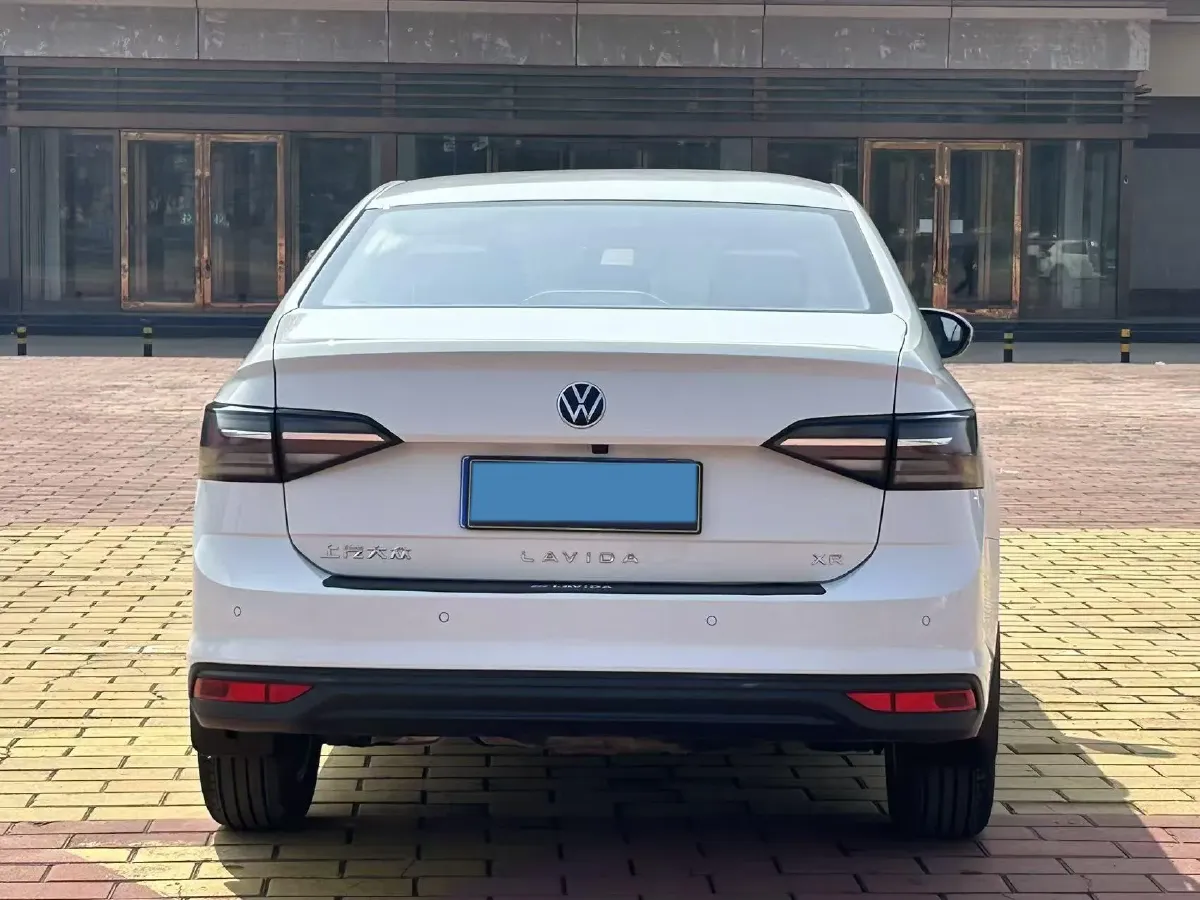 2025 Volkswagen Lavida 1.5L 110HP L4 6AT,autocango,china used car exporter,china ev exporter,chinese used car exporter,chinese used ev exporter