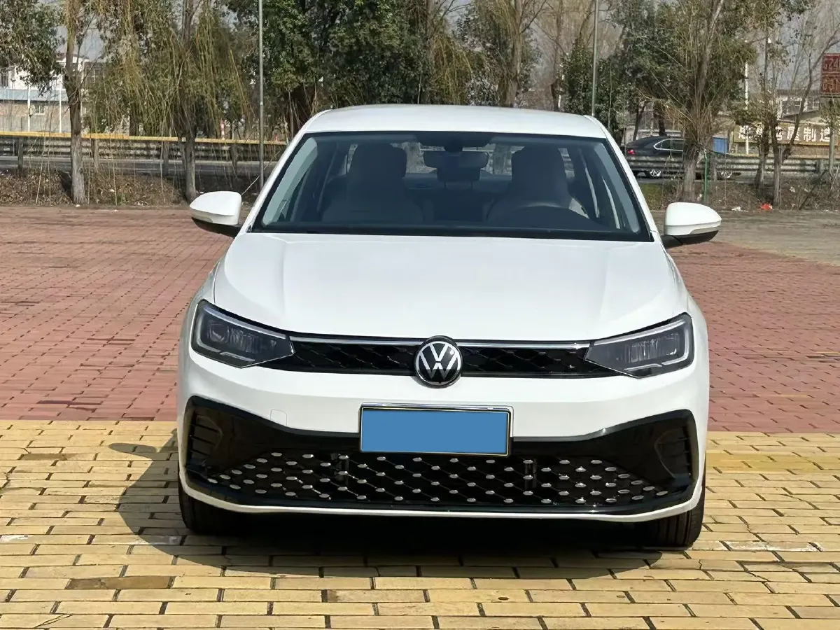 2025 Volkswagen Lavida 1.5L 110HP L4 6AT,autocango,china used car exporter,china ev exporter,chinese used car exporter,chinese used ev exporter