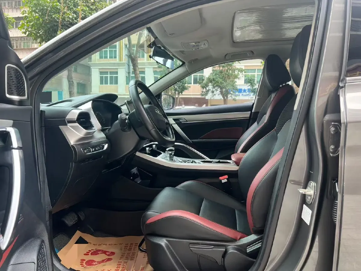 2021 Geely Coolray 1.4T 141HP L4 6DCT,autocango,china used car exporter,china ev exporter,chinese used car exporter,chinese used ev exporter