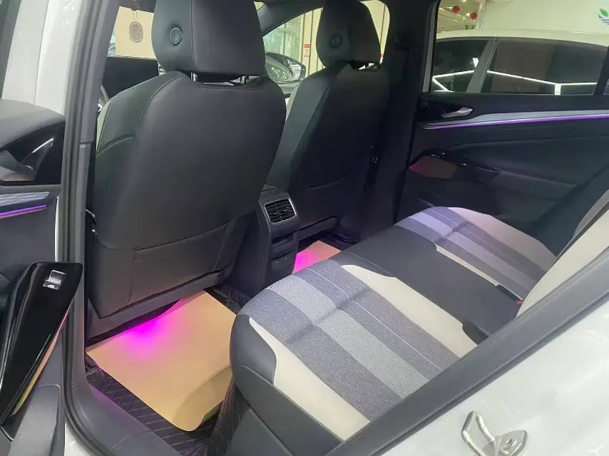 2024 Volkswagen ID.4 Crozz BEV 55.7KWH,autocango,china used car exporter,china ev exporter,chinese used car exporter,chinese used ev exporter