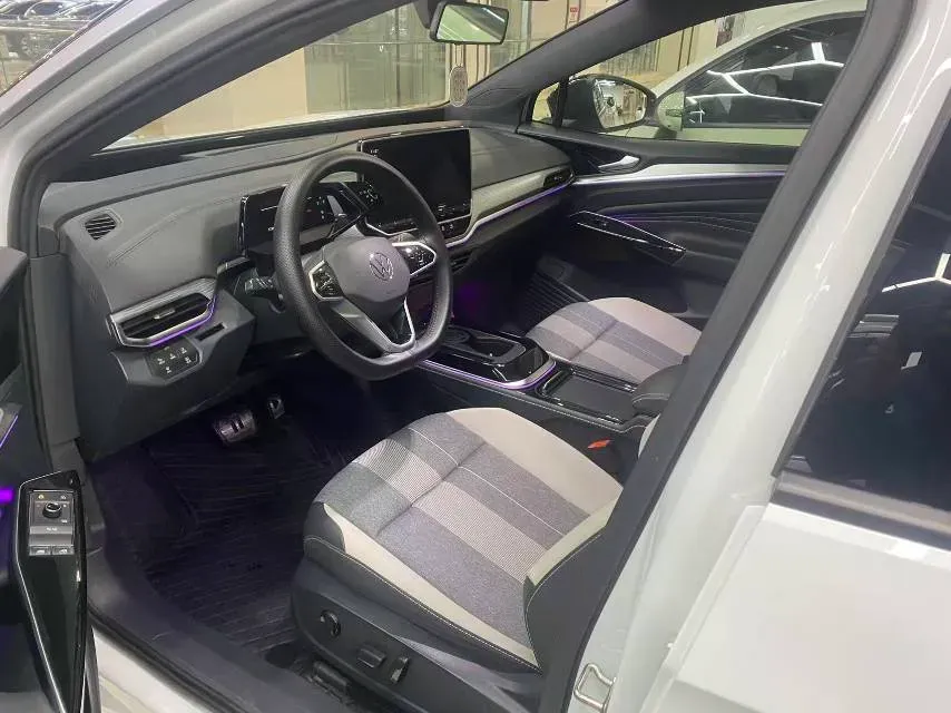 2024 Volkswagen ID.4 Crozz BEV 55.7KWH,autocango,china used car exporter,china ev exporter,chinese used car exporter,chinese used ev exporter