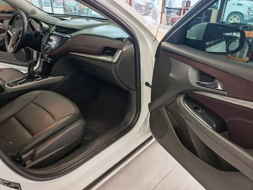 2018 Chevrolet Malibu 1.5T 170HP L4 6AT,autocango,china used car exporter,china ev exporter,chinese used car exporter,chinese used ev exporter