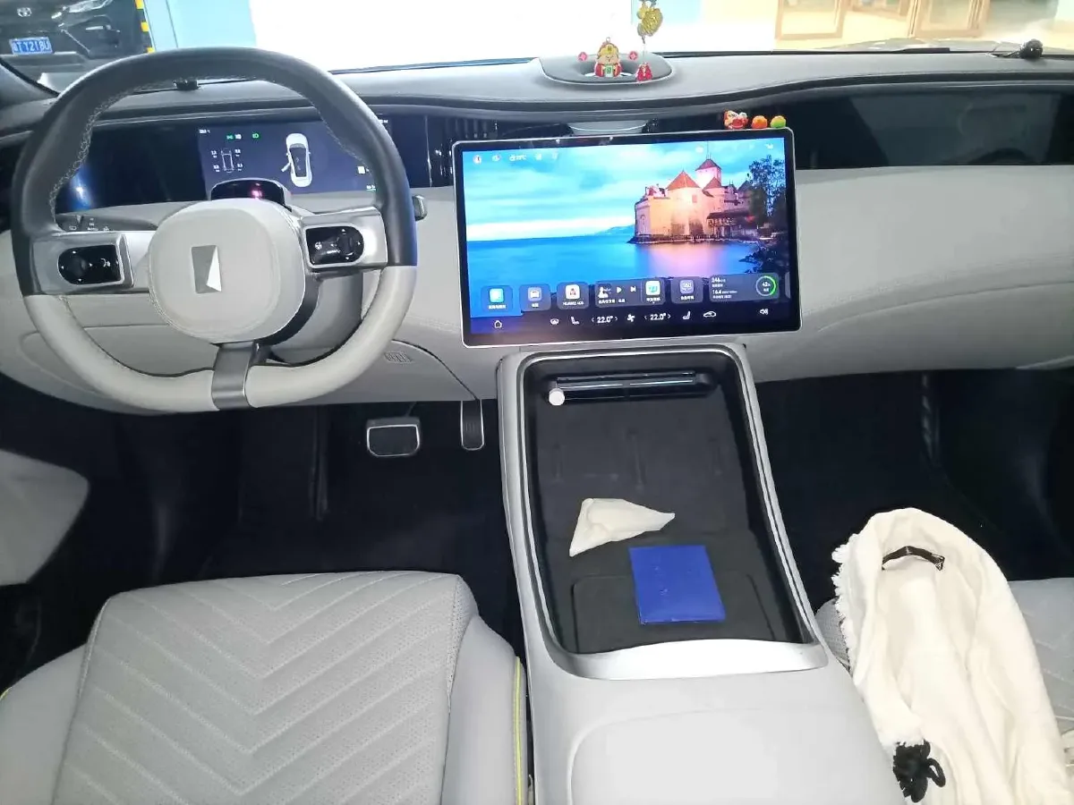 2022 Avatr 11 BEV 116.79KWH,autocango,china used car exporter,china ev exporter,chinese used car exporter,chinese used ev exporter