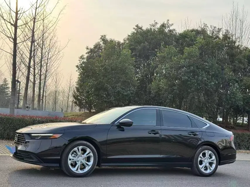 2023 Honda Accord 1.5T 192HP L4 CVT,autocango,china used car exporter,china ev exporter,chinese used car exporter,chinese used ev exporter