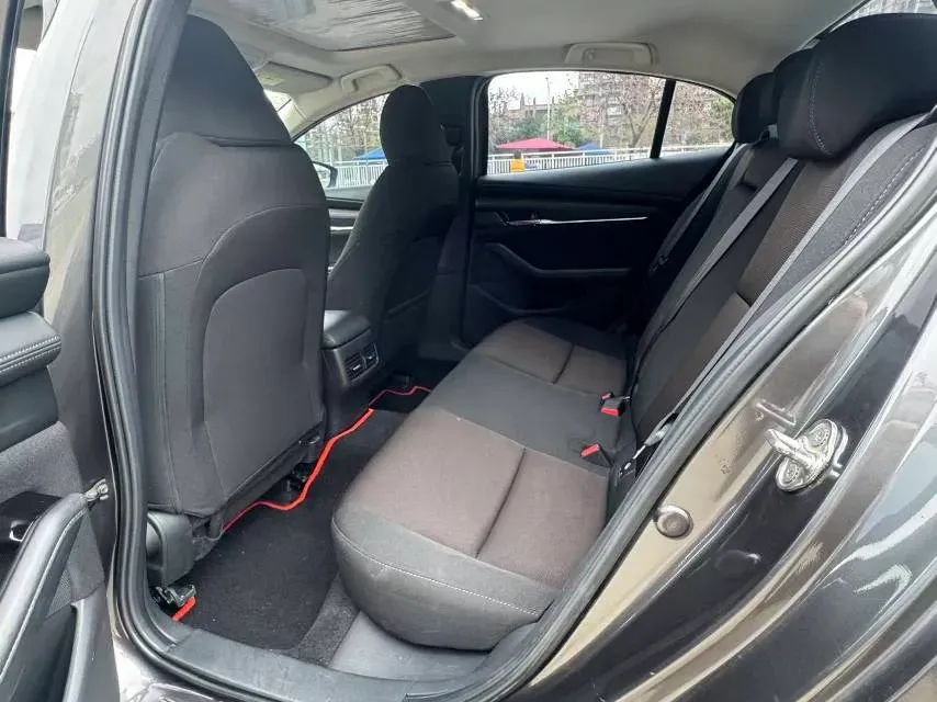 2021 Mazda 3 Axela 2.0L 158HP L4 6AT,autocango,china used car exporter,china ev exporter,chinese used car exporter,chinese used ev exporter