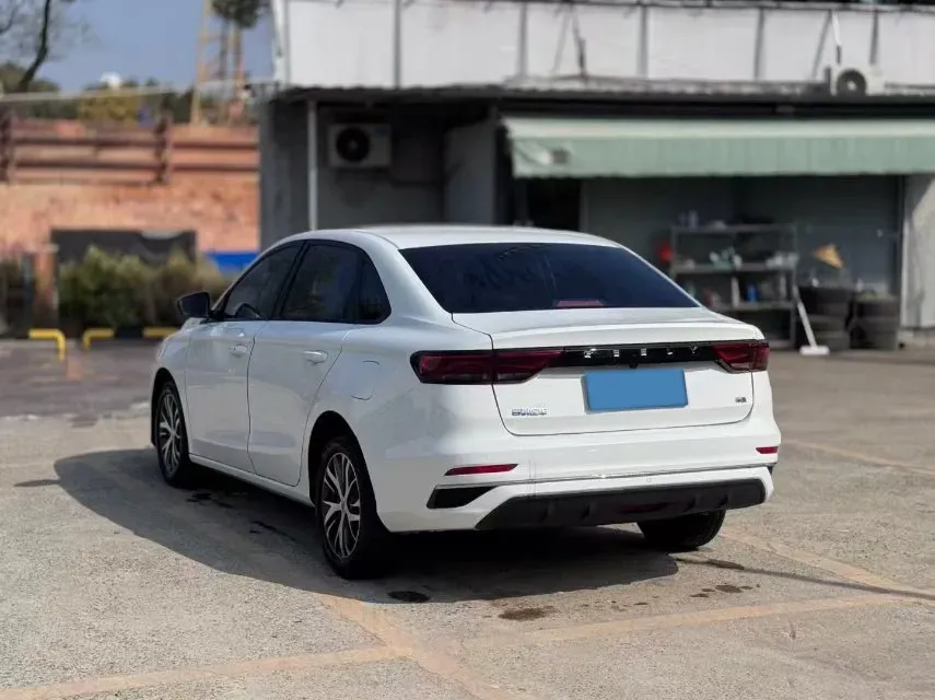 2023 Geely Emgrand 1.5L 127HP L4 CVT,autocango,china used car exporter,china ev exporter,chinese used car exporter,chinese used ev exporter