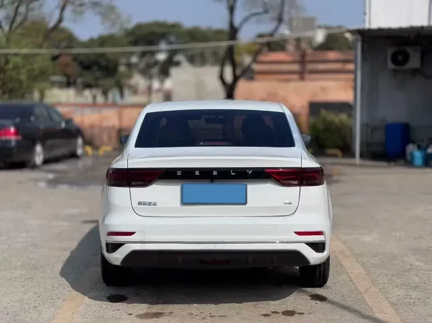 2023 Geely Emgrand 1.5L 127HP L4 CVT,autocango,china used car exporter,china ev exporter,chinese used car exporter,chinese used ev exporter